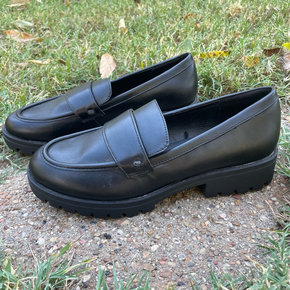Shoes - Black Leather Loafers